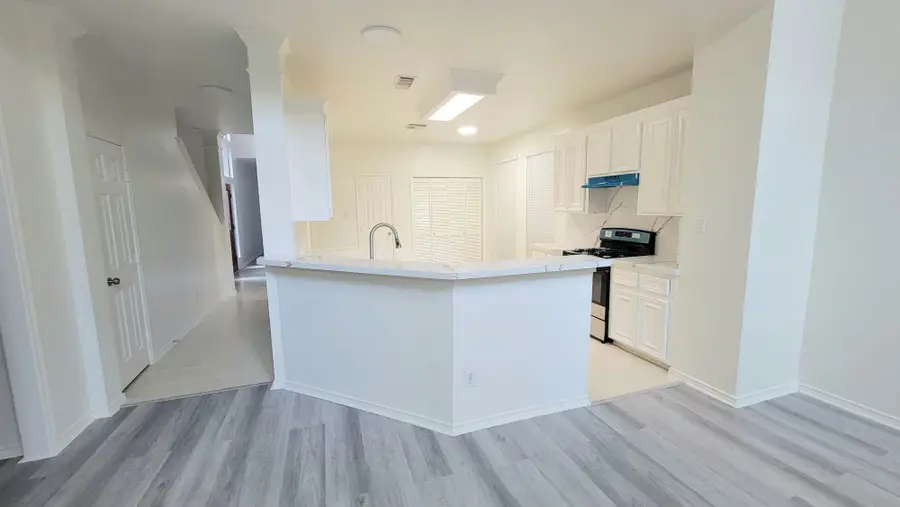 2514 Creek Bluff Lane, Missouri City, TX 77459 - Image #3