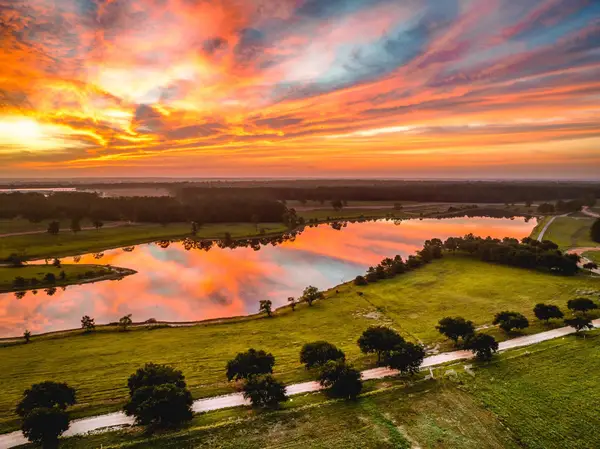 Lot 85 Lakeland Loop, Hillister, TX 77624