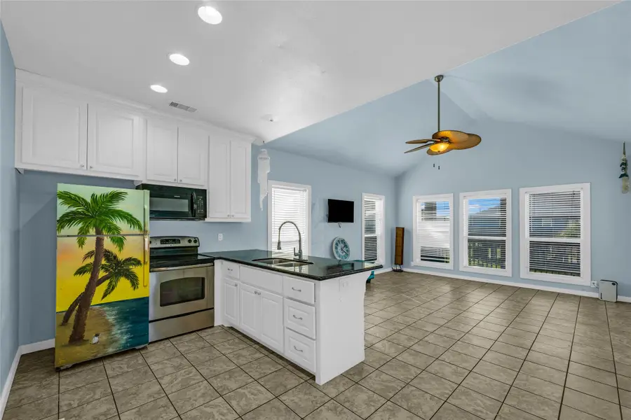 846 S Crystal Beach Road, Port Bolivar, TX 77650 - #3