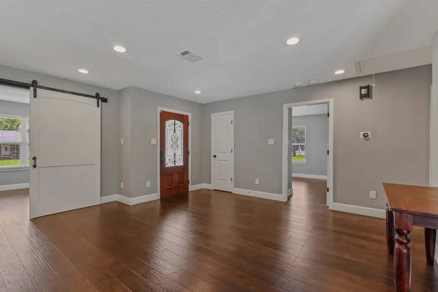 2102 Lazybrook Drive, Houston, TX 77008 - Image #3