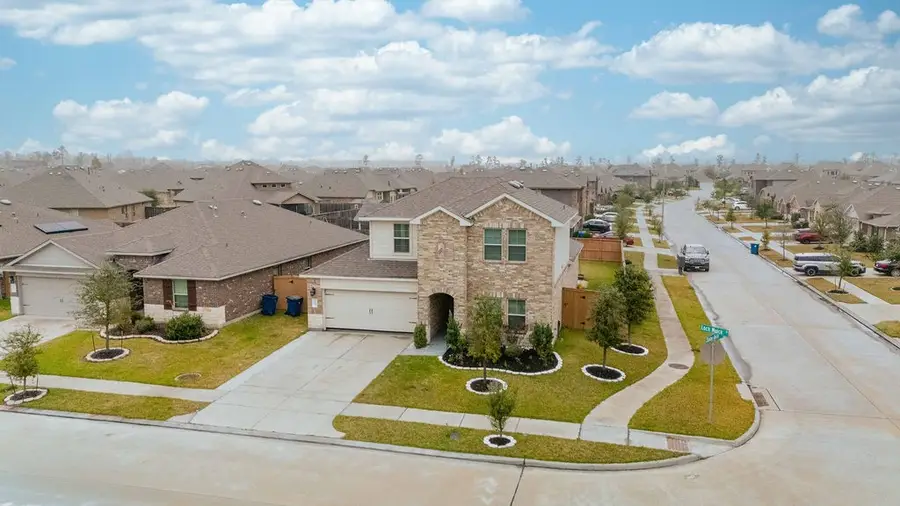 12027 Loch Muick Drive, Humble, TX 77346 - Image #2