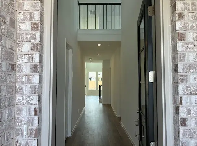 8214 Holly Blue Drive, Rosharon, TX 77583 - Image #3