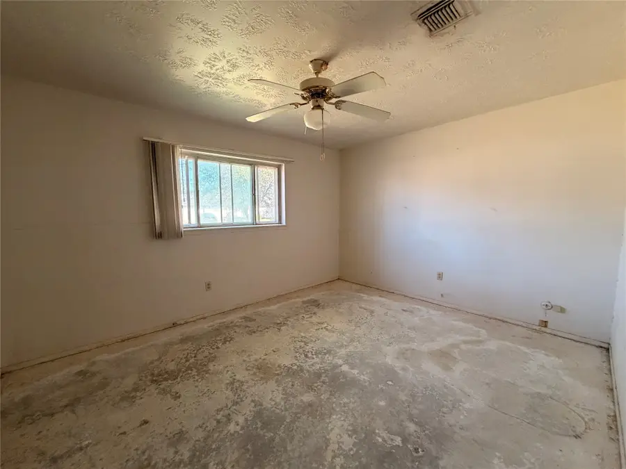 11807 Sharpview Drive, Houston, TX 77072 - Image #3