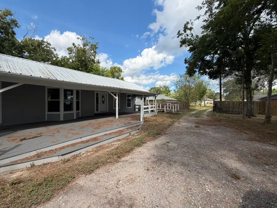 804 Tovrea Road, Alvin, TX 77511 - #3