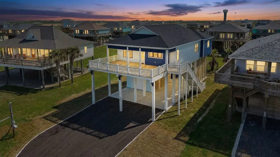 4411 Strand Avenue, Crystal Beach, TX 77650 - #2