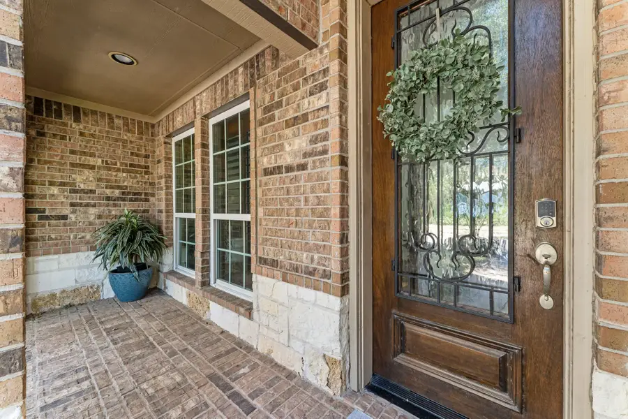 18335 E Laura Shore Drive, Cypress, TX 77433 - Image #3