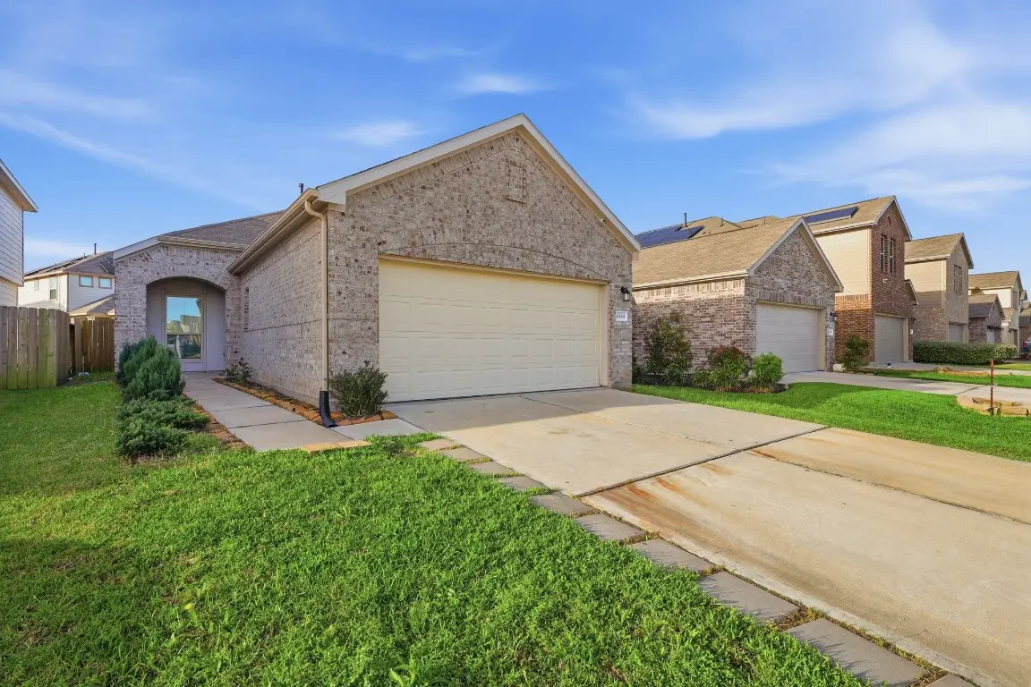 6444 Wenlock Drive, Houston, TX 77048 - #1