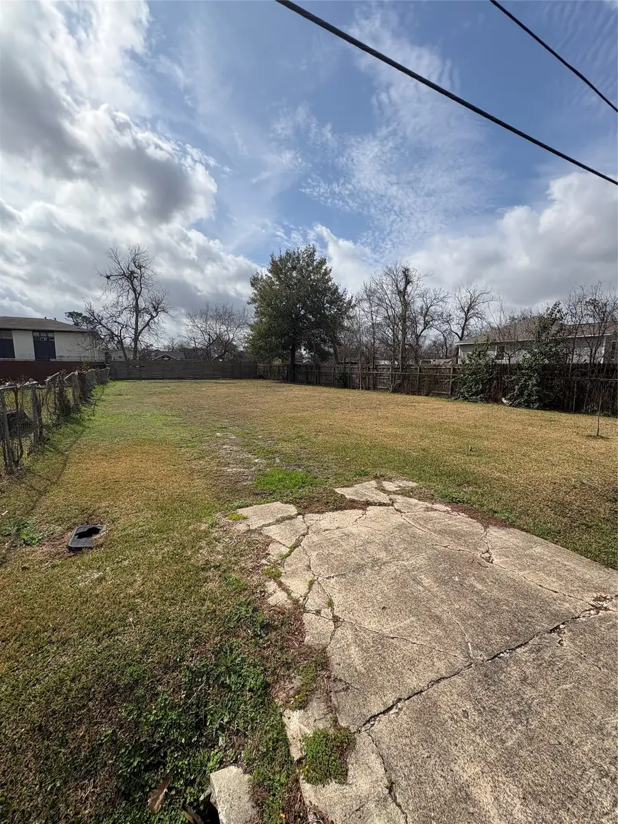 3614 Christie Street, Houston, TX 77026 - #2