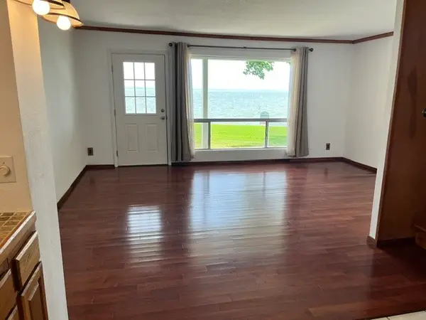 100 Edgewater Drive #45, Livingston, TX 77351