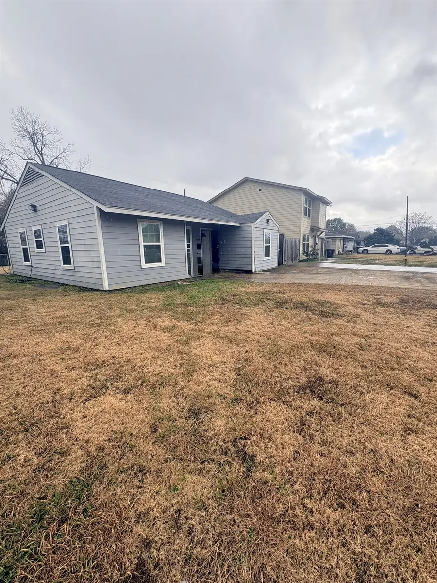 5510 Chennault Road, Houston, TX 77033 - #2