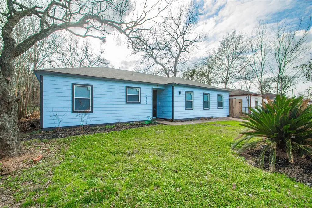 6122 Beldart Street, Houston, TX 77033 - Image #1