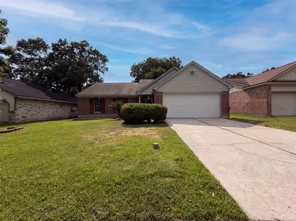 4011 Hunnington Drive, Conroe, TX 77303
