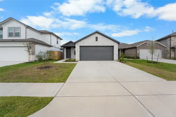 1783 Blue Whale Drive, Crosby, TX 77532