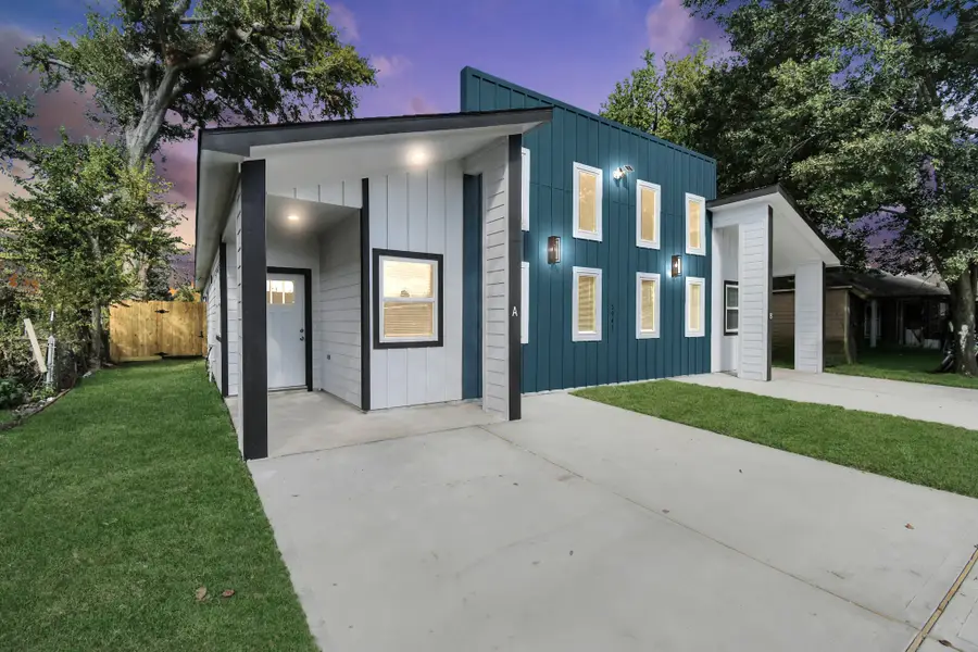 5941 Southlea Street, Houston, TX 77033 - #3