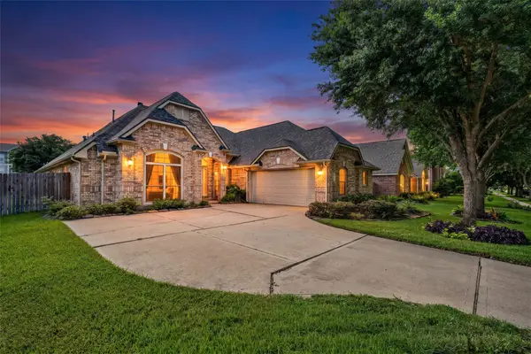 17523 Laguna Trail Drive, Houston, TX 77095