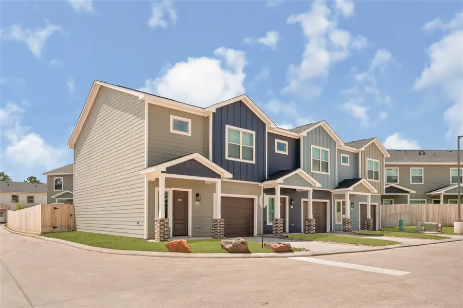 14010 Longstreet Road #6, Willis, TX 77318 - #2
