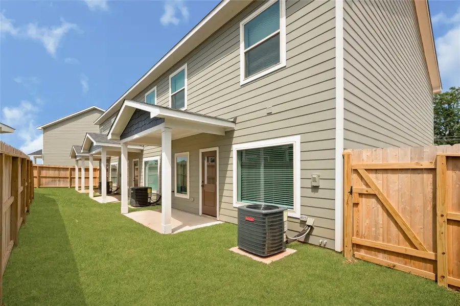 14010 Longstreet Road #6, Willis, TX 77318 - #3