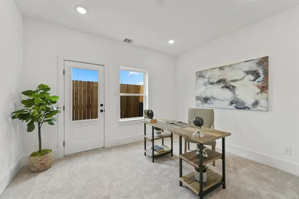 1207 Cavalcade Street #B, Houston, TX 77009