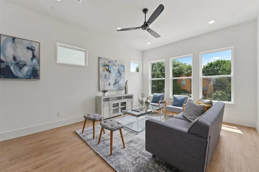 1207 Cavalcade Street #B, Houston, TX 77009 - Image #3