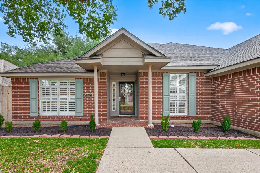819 Maplewood Falls Court, Houston, TX 77062 - #2