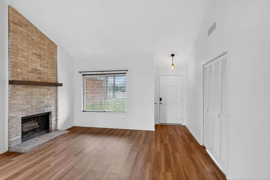 2419 Memorial Drive, Bryan, TX 77802 - #2