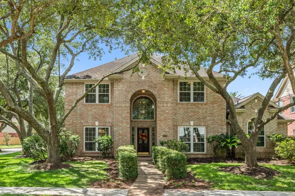 6334 Wagner Way, Sugar Land, TX 77479