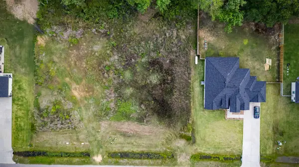 194 Road 6609, Dayton, TX 77535