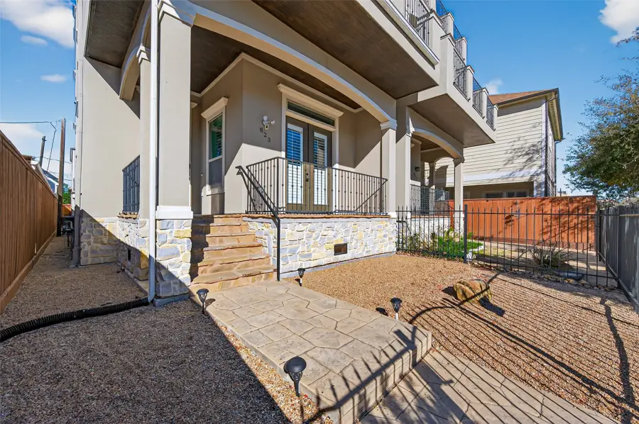 823 W 21st Street, Houston, TX 77008 - Image #2