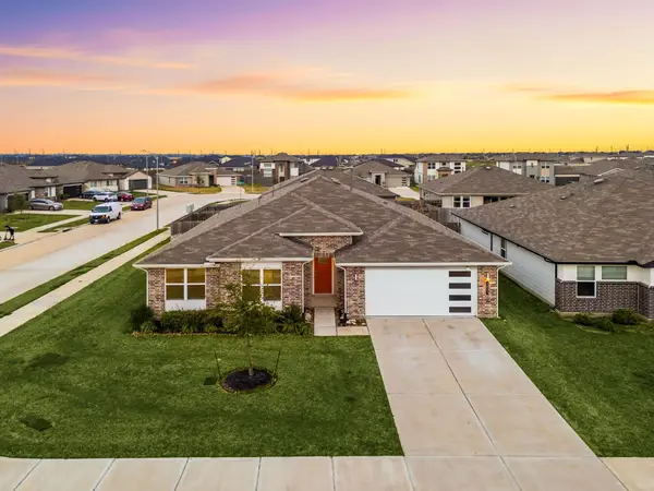 1803 Rolling Hill Lane, Richmond, TX 77469