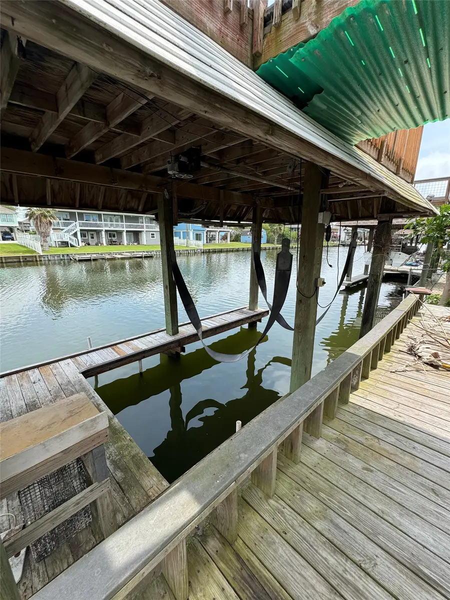662 Warsaw Street, Bayou Vista, TX 77563 - #3