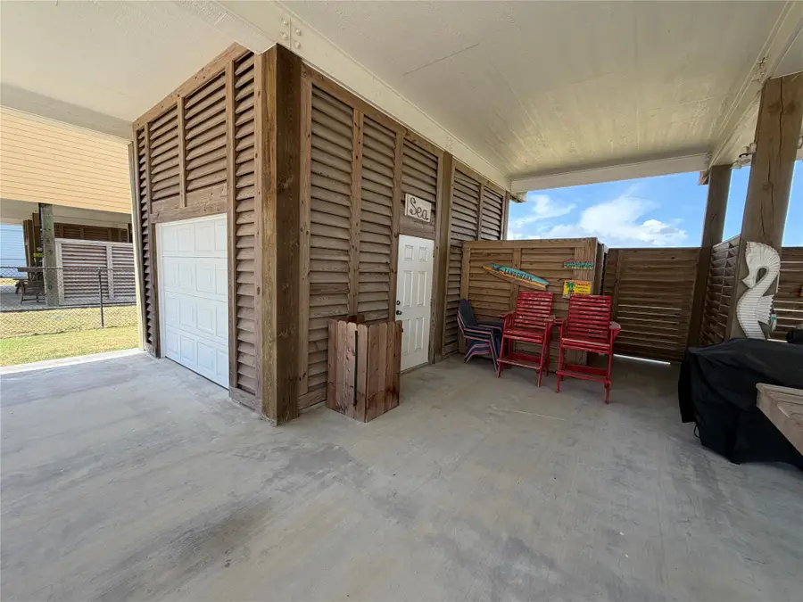2291 Lobster, Crystal Beach, TX 77650 - #2