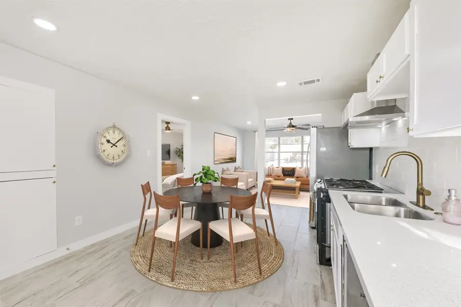 3305 Stallings Drive, Houston, TX 77088 - #2