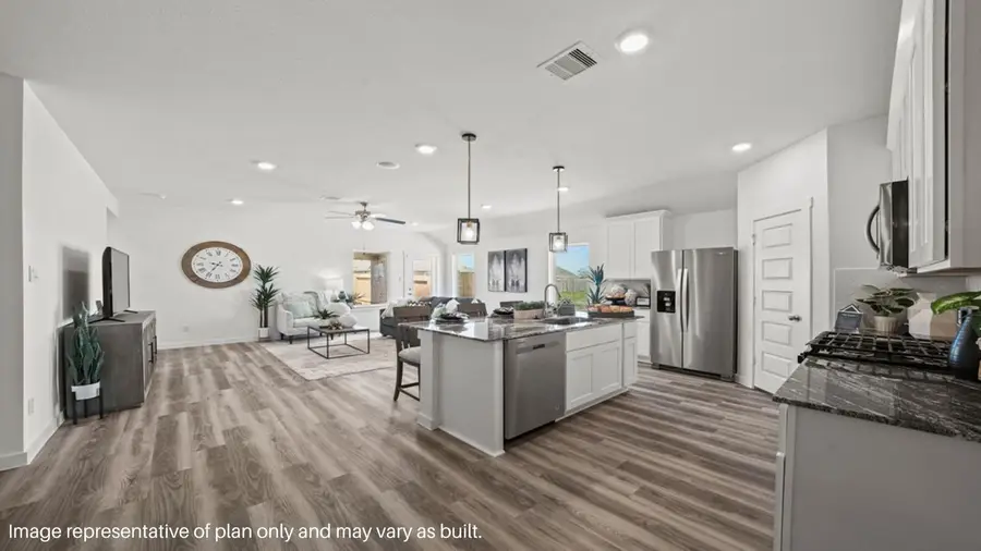 990 Elliott Drive, Nome, TX 77629 - Image #3