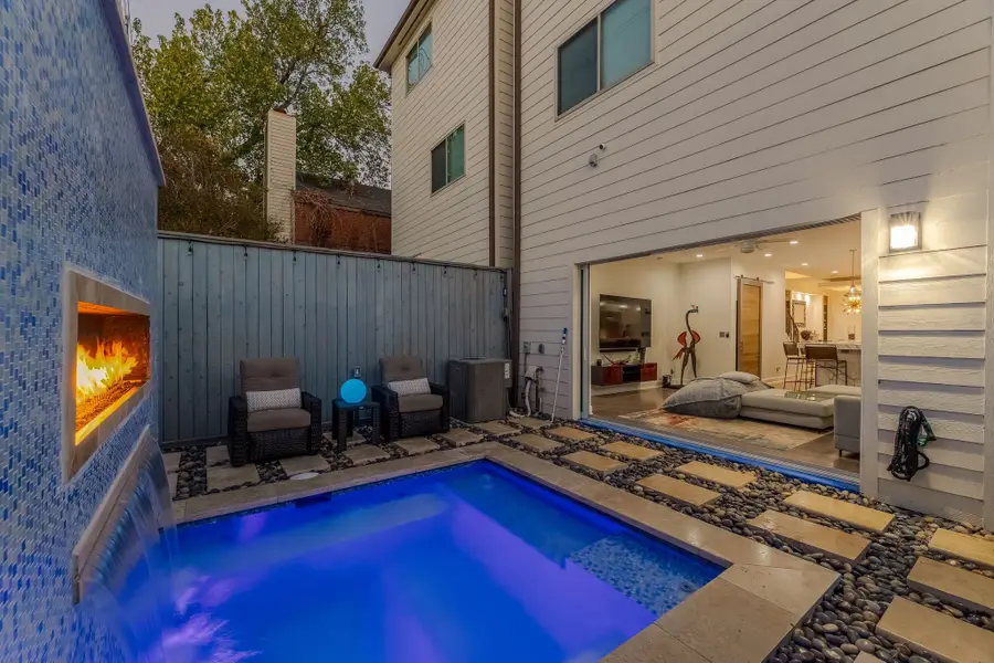 2124 Banks Street, Houston, TX 77098 - Image #3