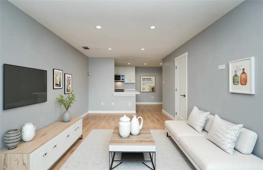 8801 Hammerly Boulevard #1704, Houston, TX 77080 - Image #3