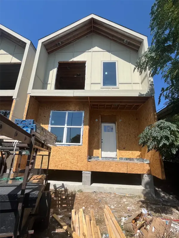 2915 Crane Street #A-B, Houston, TX 77026