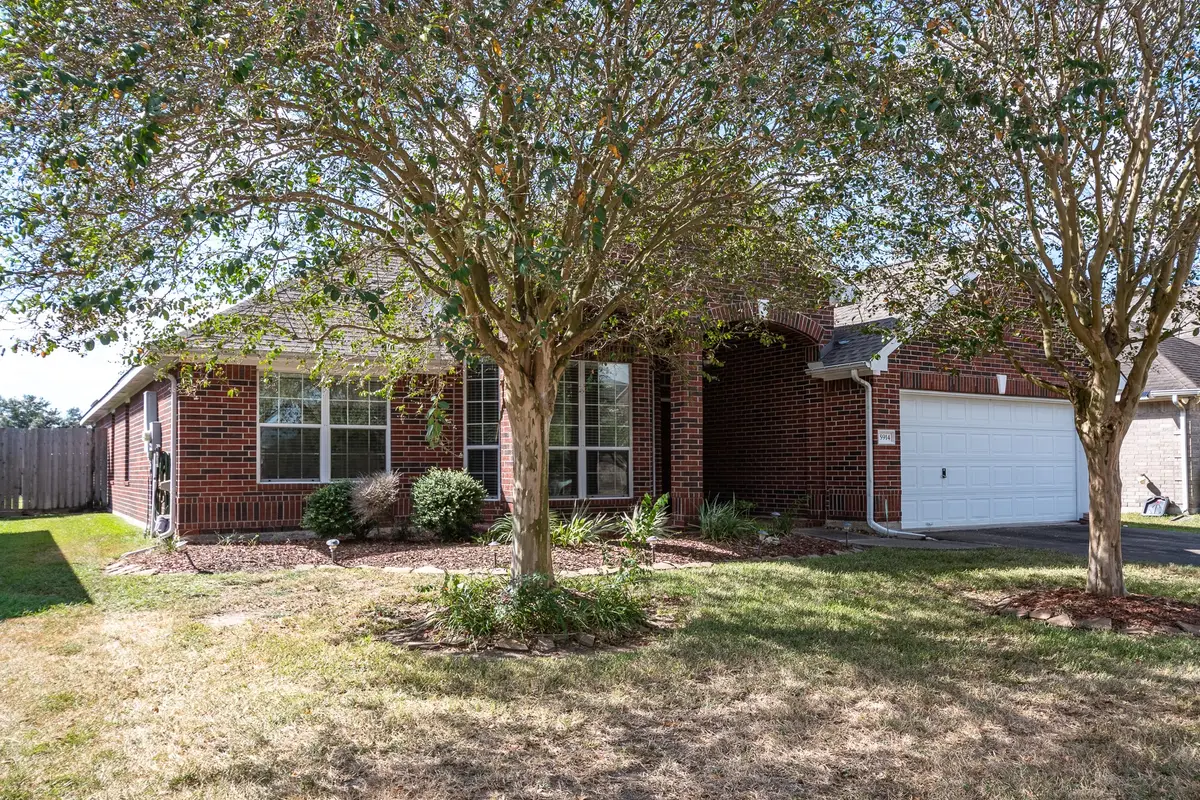 5914 Birdie Way, Pasadena, TX 77505 - #1