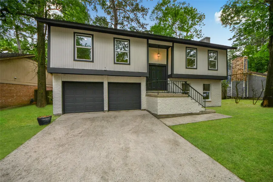 33 Kittiwake Court, The Woodlands, TX 77380 - #2
