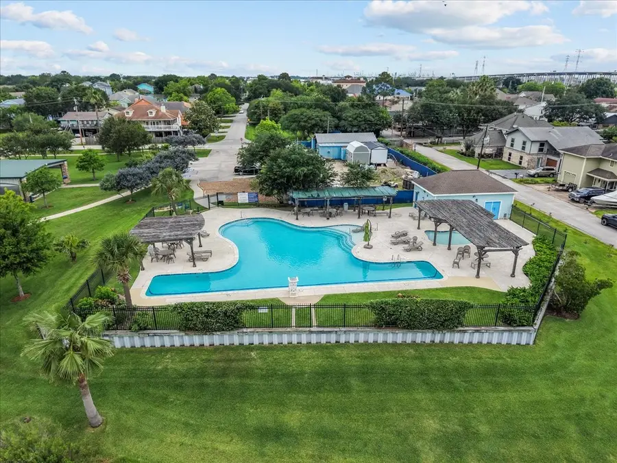 88 Bayou Lane, Kemah, TX 77565 - #3