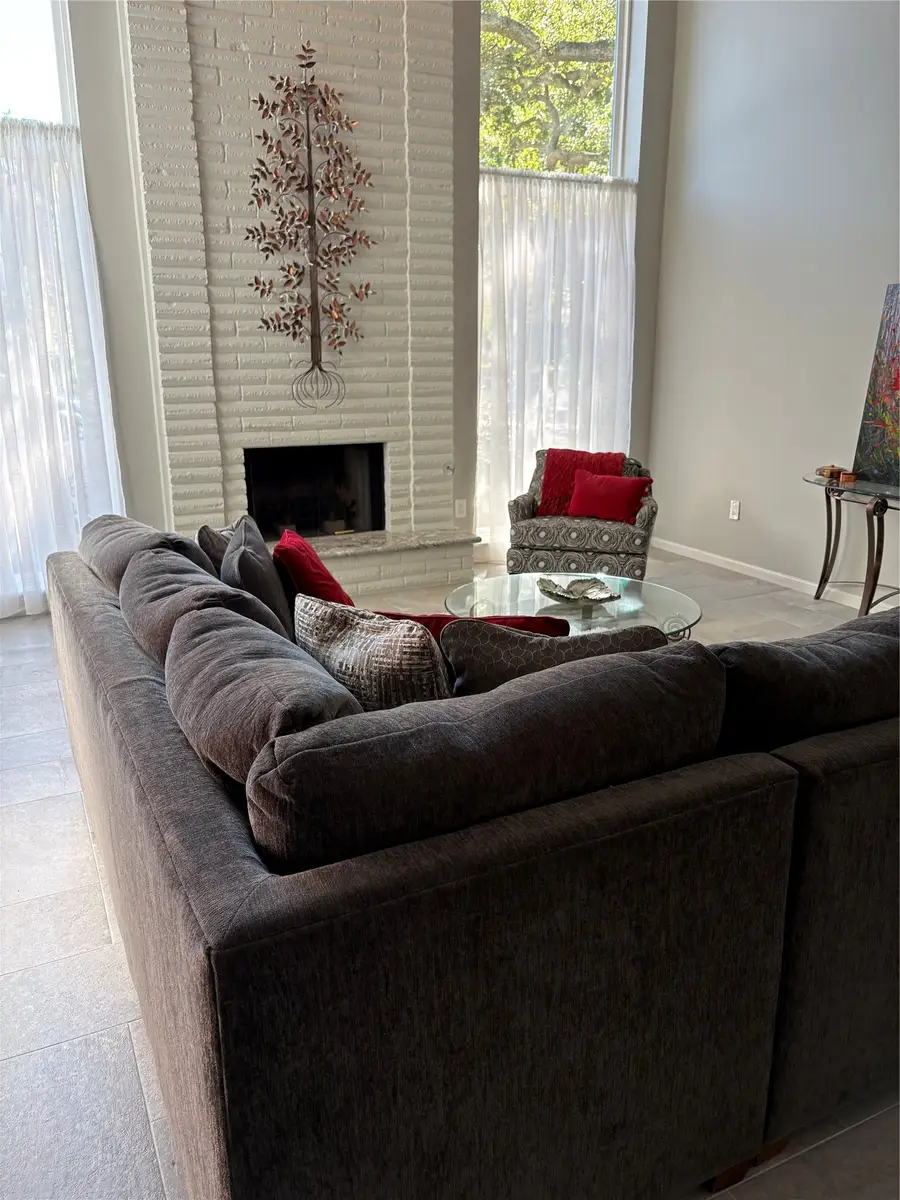 9590 Doliver Drive, Houston, TX 77063 - #3