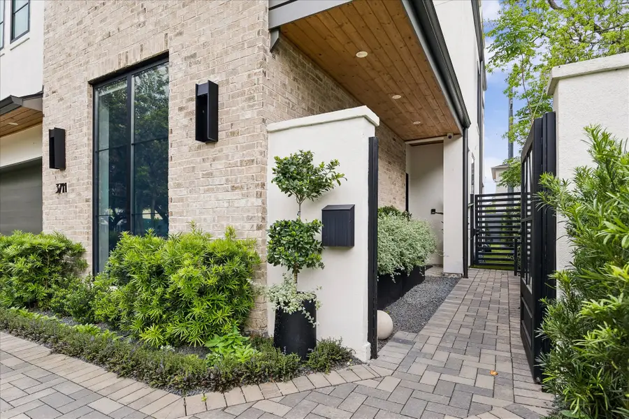 3711 University Boulevard, Southside Place, TX 77005 - #2