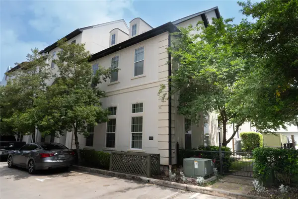 9429 London Bridge Station, Houston, TX 77045