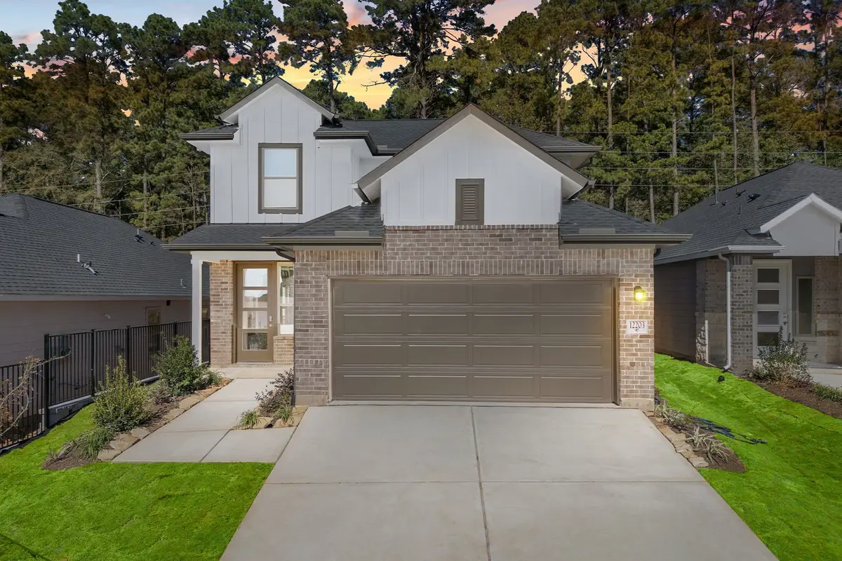 12203 Ridge Top Drive, Conroe, TX 77304 - Image #1