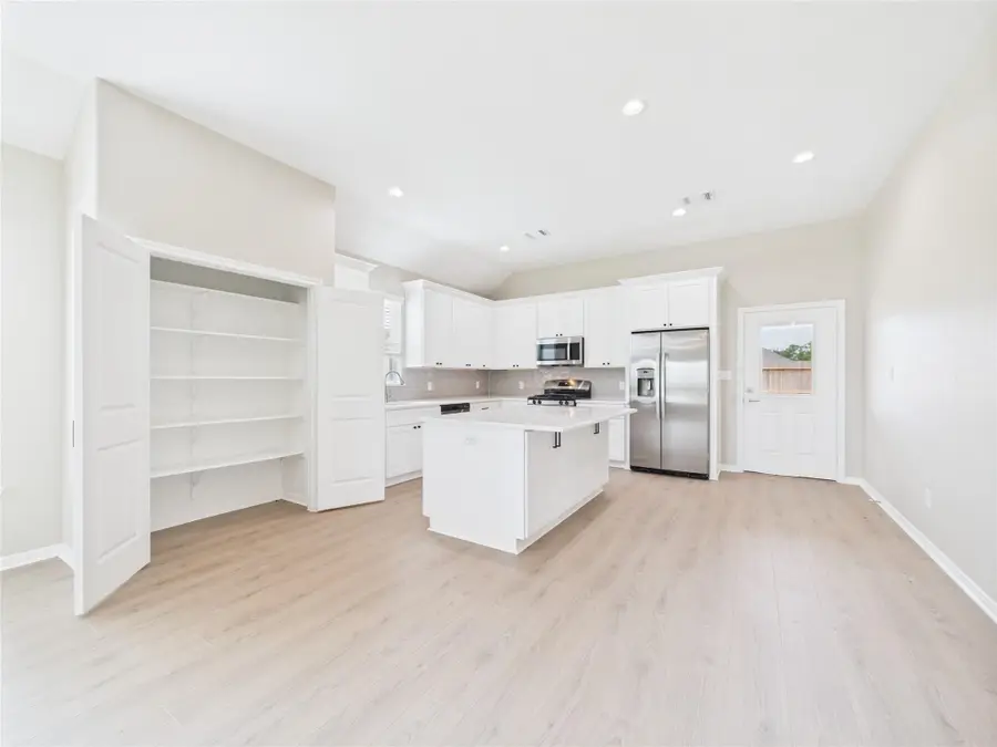 15819 Red Maple Lane, Santa Fe, TX 77517 - Image #3