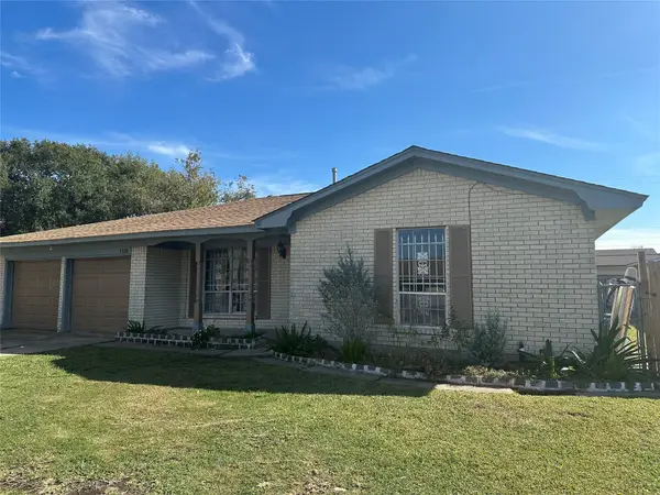 7118 Heron Drive, Houston, TX 77087