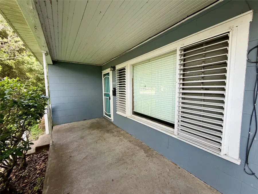 2013 6th Street N, Texas City, TX 77590 - #2