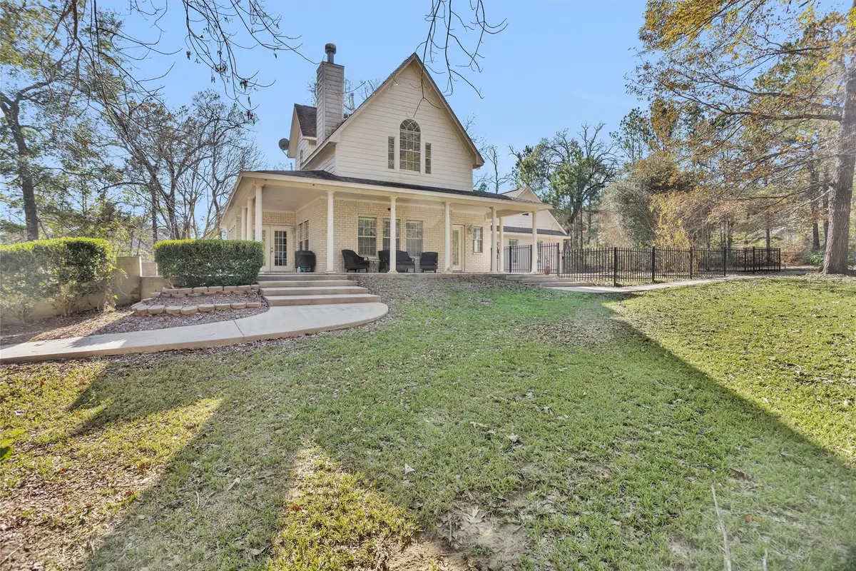 27789 Armadillo Road, Montgomery, TX 77356 - Image #1