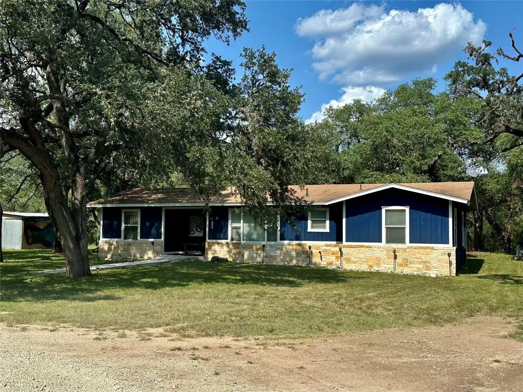 23883 Us Hwy 83 N, Concan, TX 78801 - #1