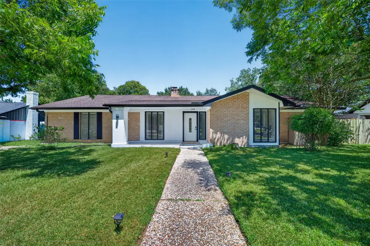 104 Burgundy Lane, League City, TX 77573 - #1
