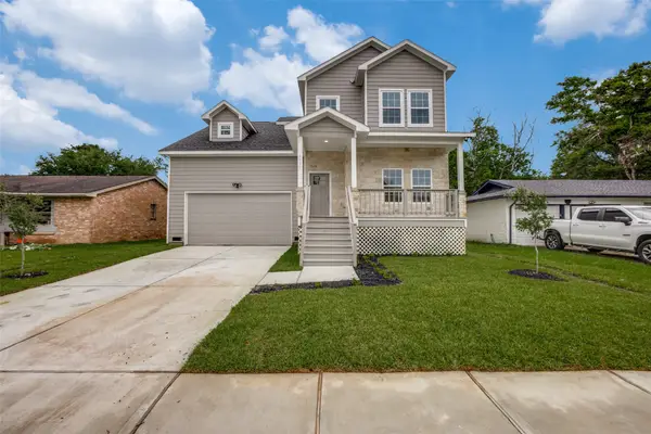 4927 E Ridge Creek Drive, Houston, TX 77053